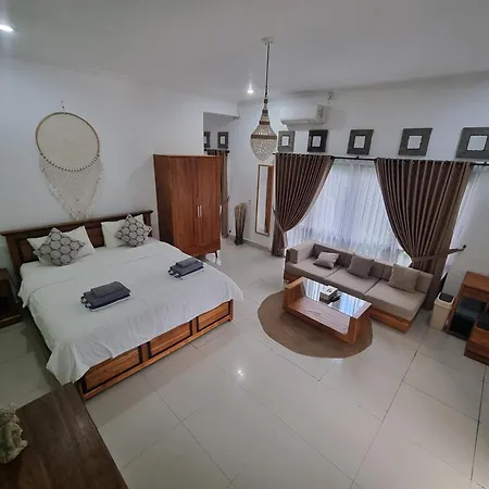 Glam Canggu