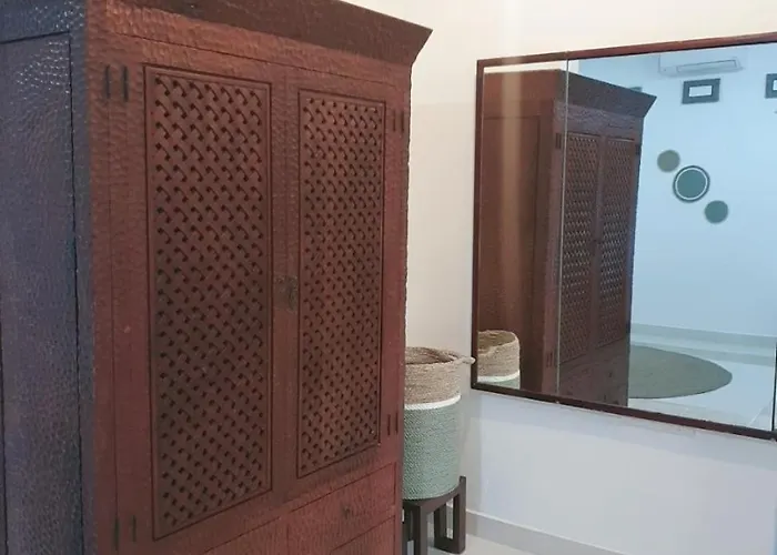 Glam Guest house 3*