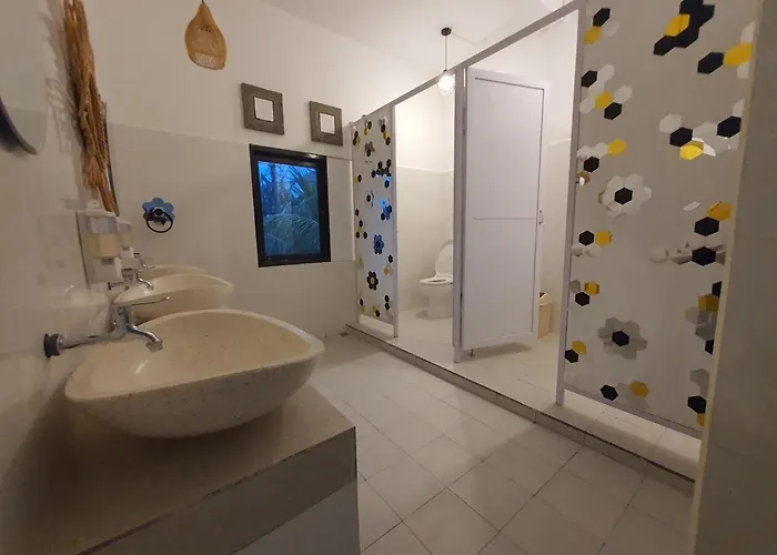 Glam Guest house