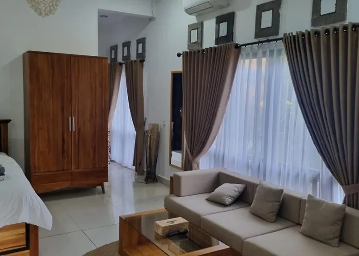 Glam Guest house